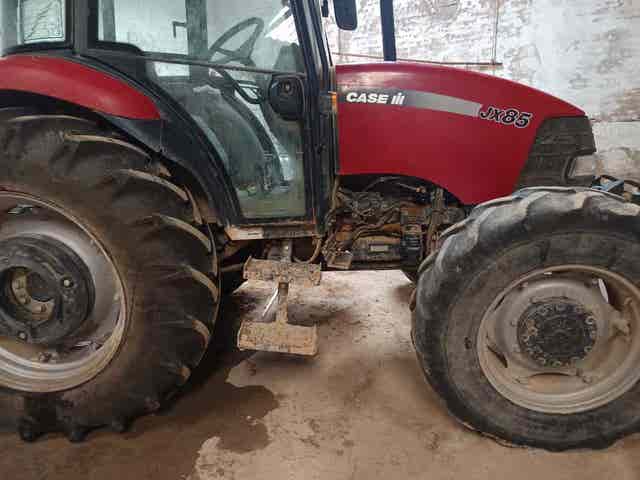 Tractor Case JX85 - Solo 3834 Horas
